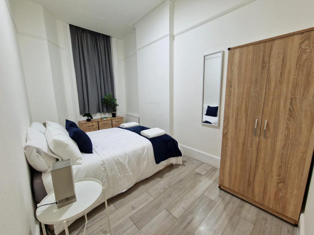 Spacious 4 Bedrooms Apartment For 10 Near Marble Arch ลอนดอน ภายนอก รูปภาพ