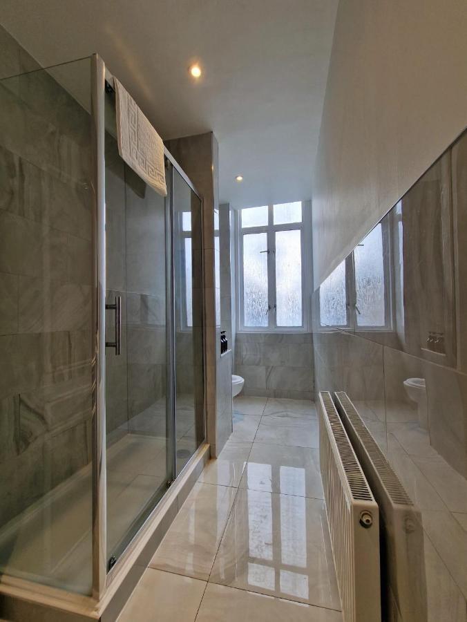 Spacious 4 Bedrooms Apartment For 10 Near Marble Arch ลอนดอน ภายนอก รูปภาพ