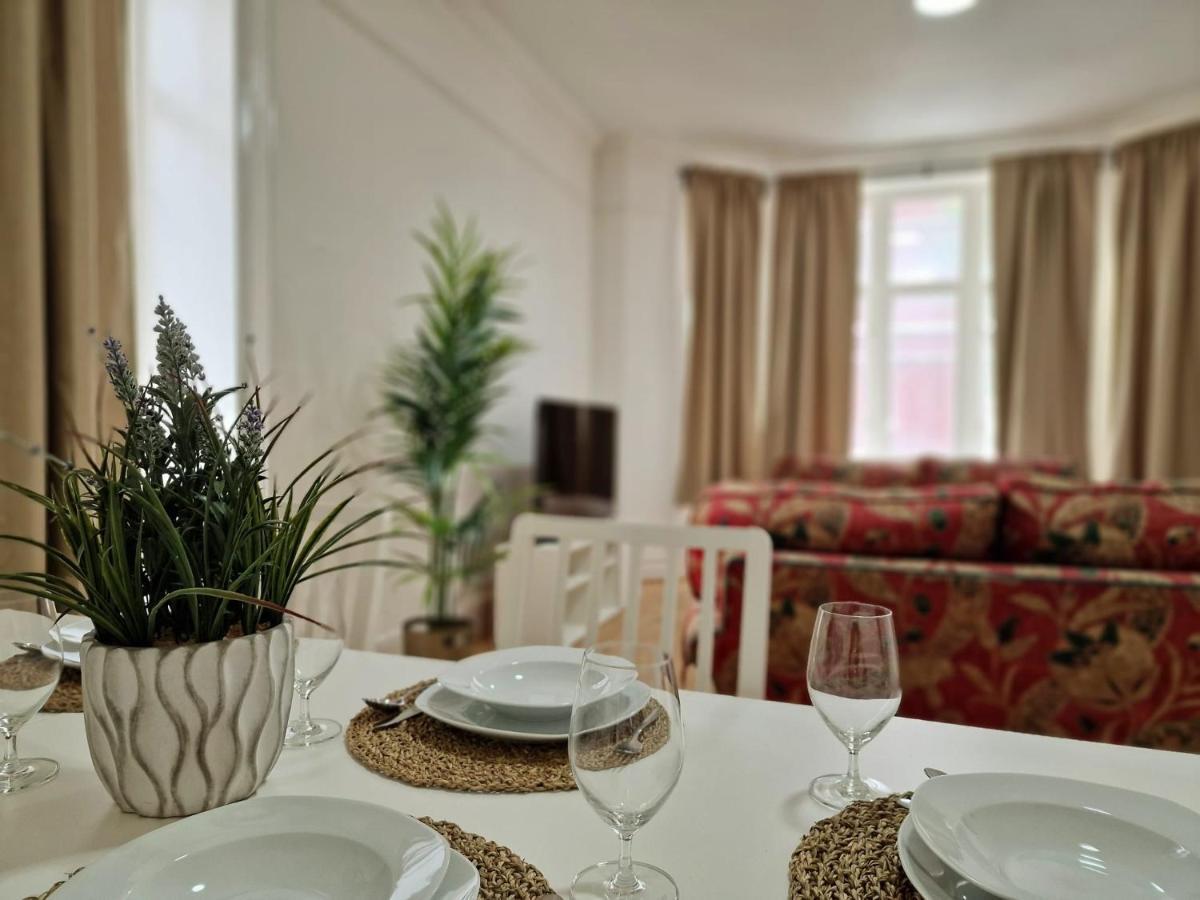 Spacious 4 Bedrooms Apartment For 10 Near Marble Arch ลอนดอน ภายนอก รูปภาพ
