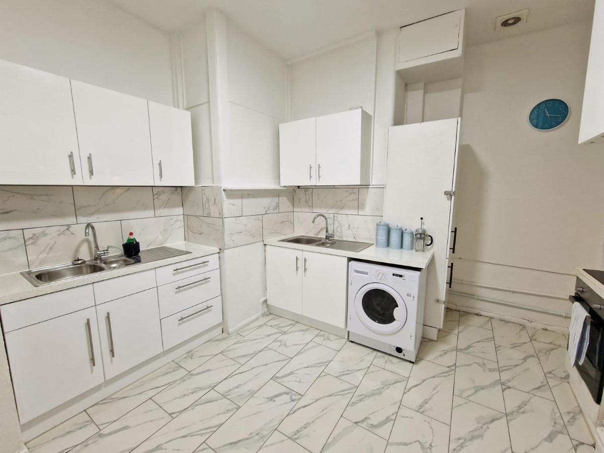 Spacious 4 Bedrooms Apartment For 10 Near Marble Arch ลอนดอน ภายนอก รูปภาพ