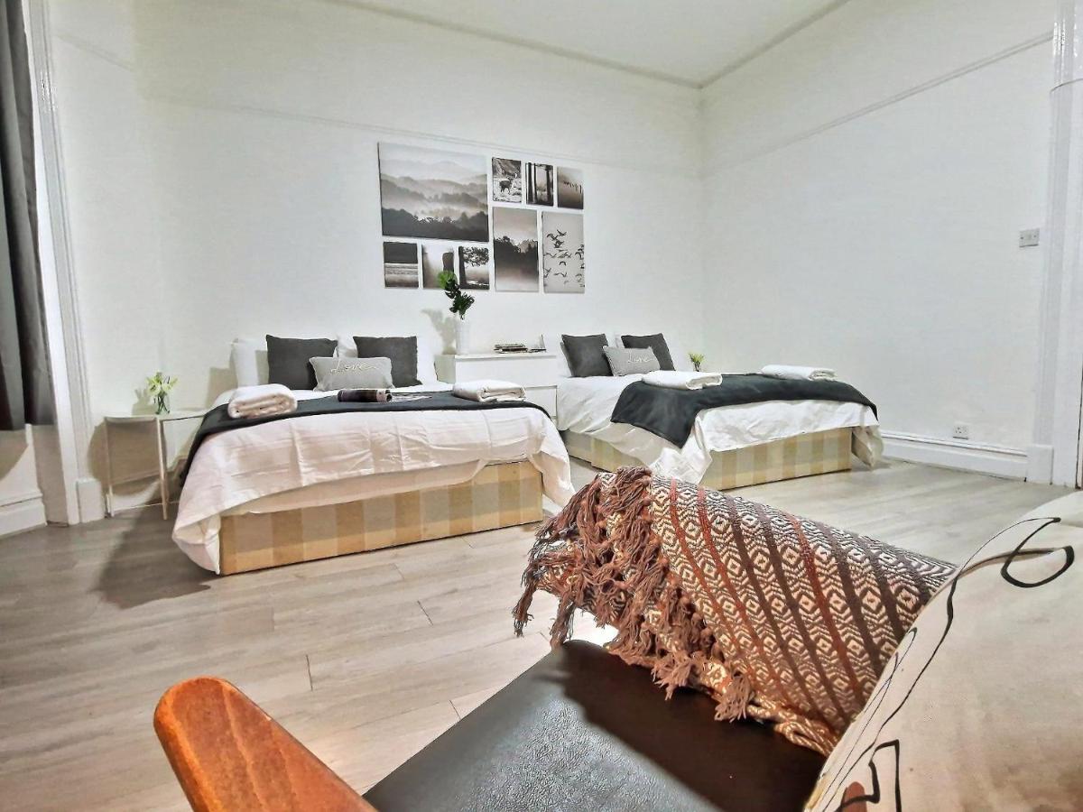 Spacious 4 Bedrooms Apartment For 10 Near Marble Arch ลอนดอน ภายนอก รูปภาพ