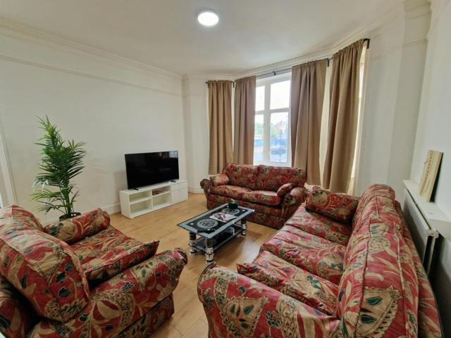 Spacious 4 Bedrooms Apartment For 10 Near Marble Arch ลอนดอน ภายนอก รูปภาพ